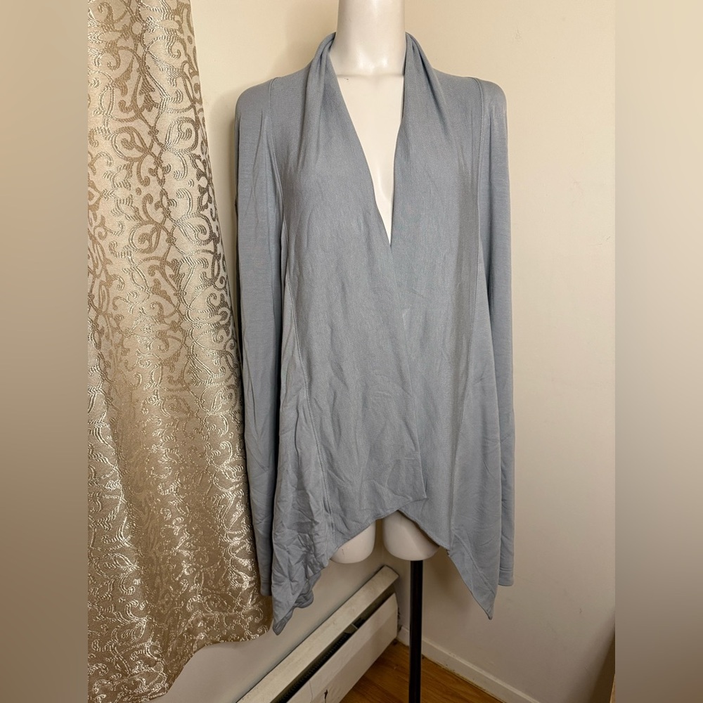 Athleta pranayama restore wrap Gray Sweater Cozy Knit